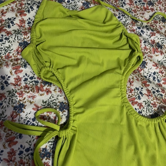 Bodycon Dress - Picture 4 of 5